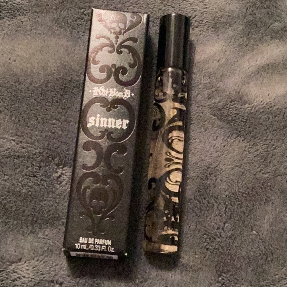 RARE Kat Von D SINNER Eau De Parfum Spray 10ml/0.33 fl oz - Picture 4 of 5